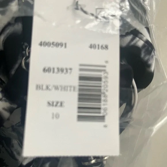 MagicSuit Tankini - Picture 6 of 6